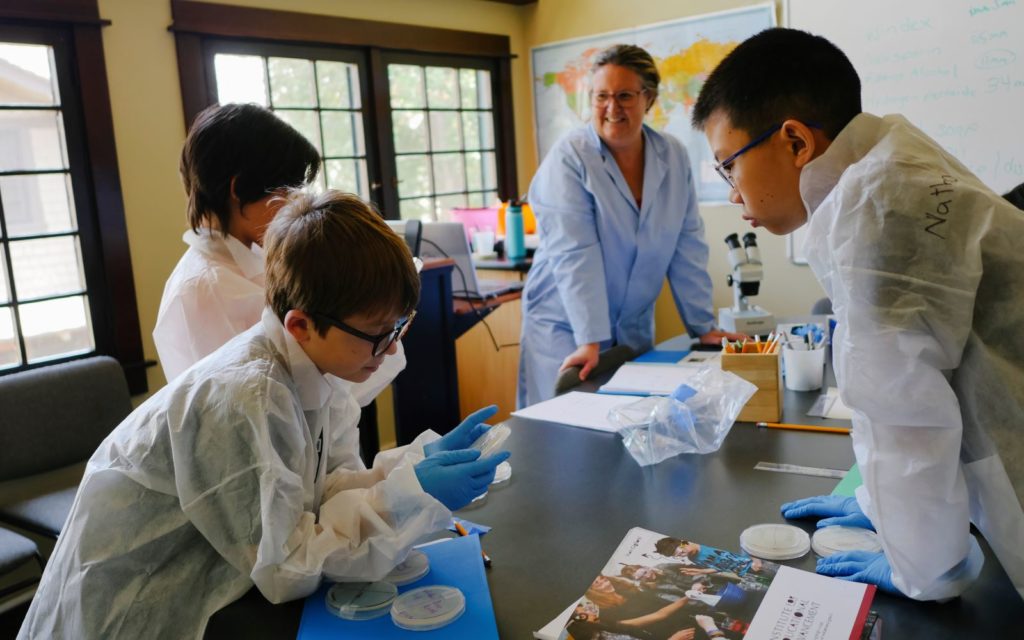 Institute for Educational Advancement - Connecting bright minds; nurturing intellectual and personal growth
