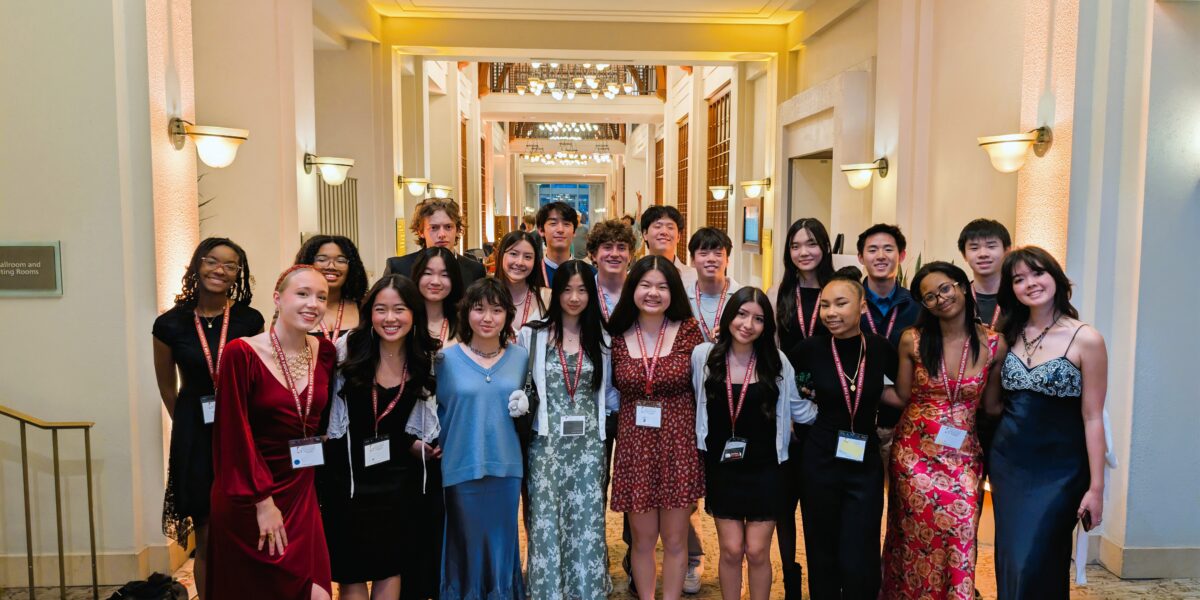 Group of 20+ CDB Scholars